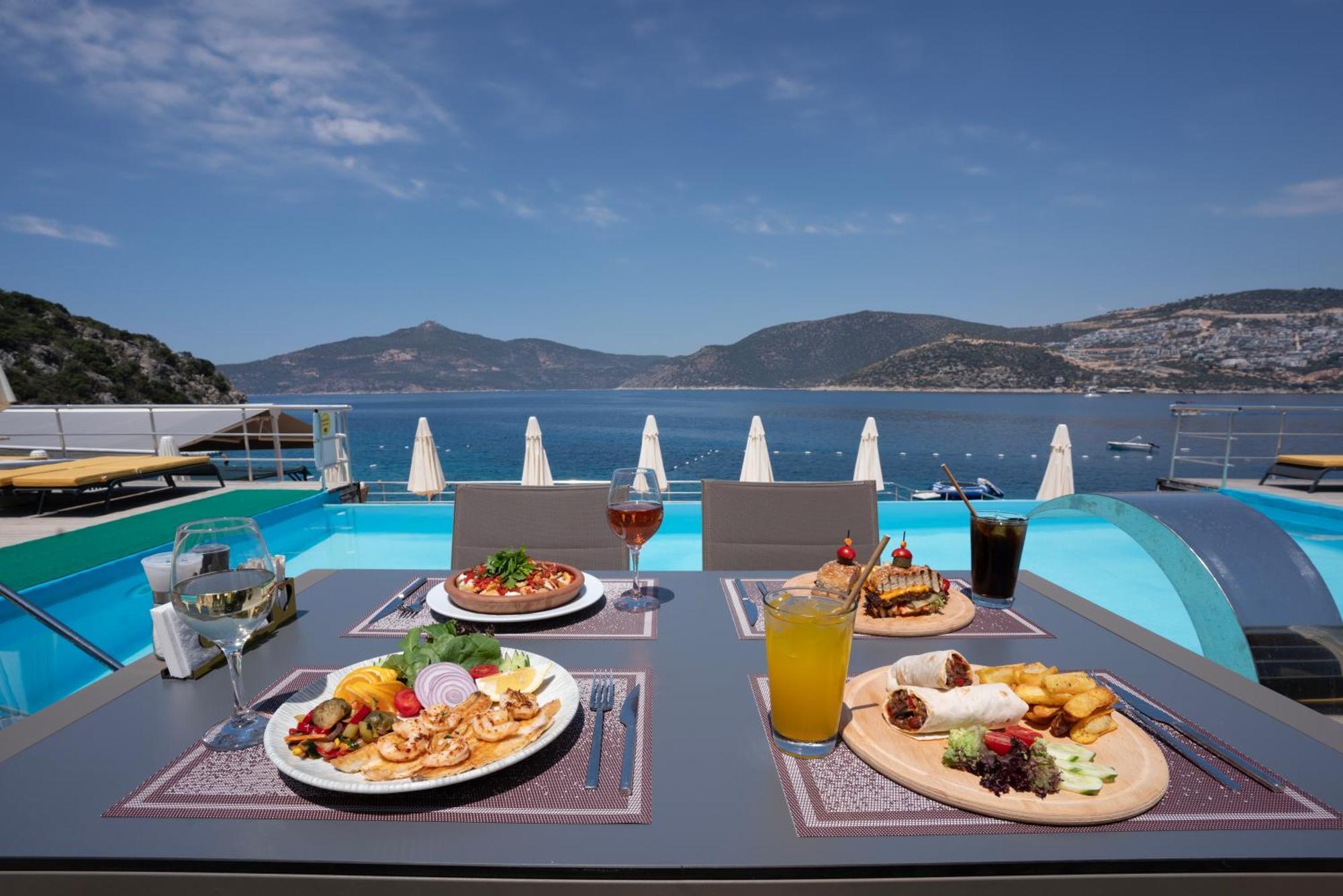 Greenbeach Hotel كالكان المظهر الخارجي الصورة